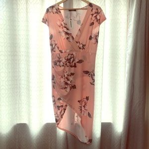 Stretchy high low peach floral dress